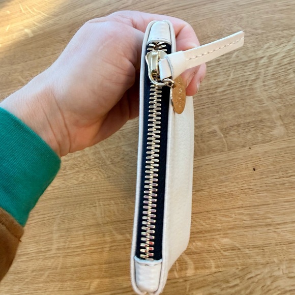 Clare V Cream with black eyes Leather coin clutch - Picture 5 of 11